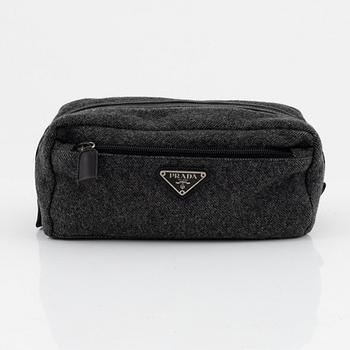 Prada, necessär.