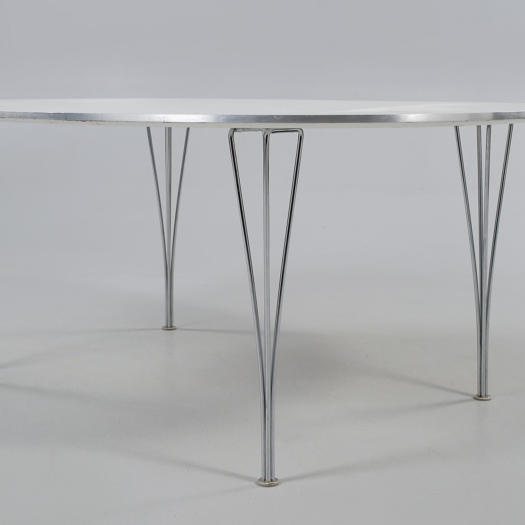 BORD, "Superelips", Bruno Mathsson International, Bruno Mathsson och Piet Hein för Fritz Hansen, etikettmärkt 2002.