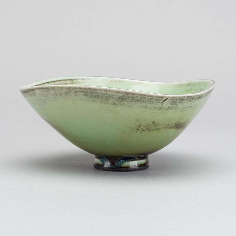 BERNDT FRIBERG, a signed and dated stoneware bowl.