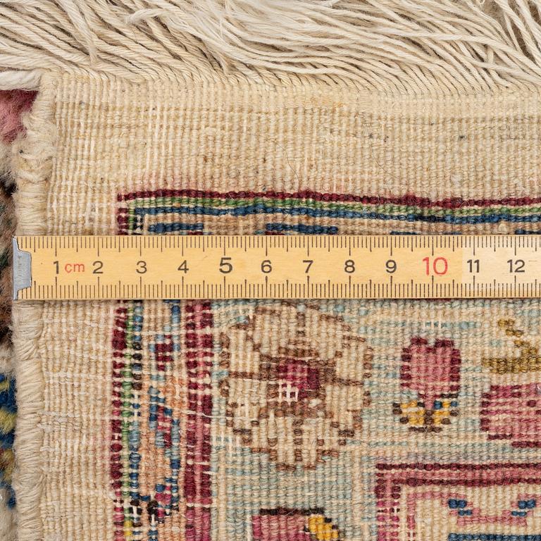 Carpet, Kirman, approx. 290 x 210 cm.