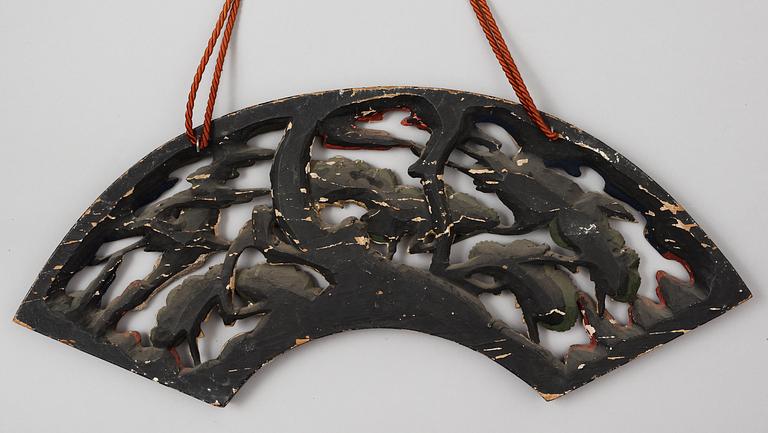 Two sun feather shaped carved and painted wooden decorative elements, with Mandarin ducks and Cranes. Qing dynasty, 19th Century.