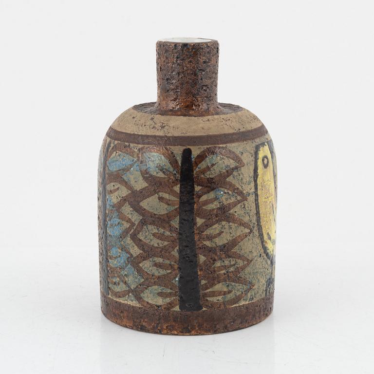 Mari Simmulson, a vase and two dishes, Upsala-Ekeby.