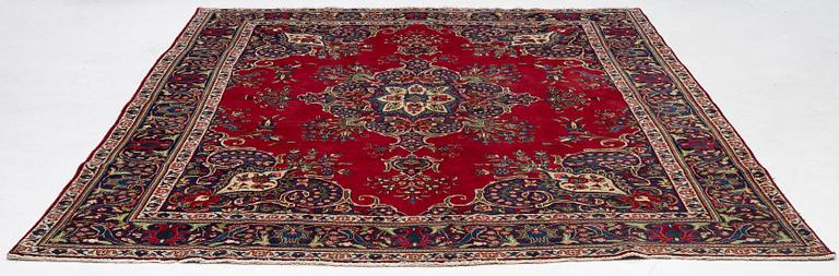 Carpet, Tabriz, approx. 370 x 285 cm.
