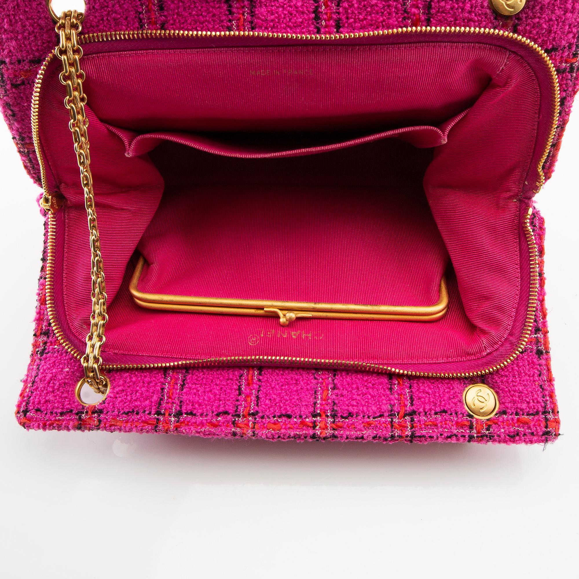 Chanel bag "Emily in Paris - Mademoiselle Shopping Tote bag".