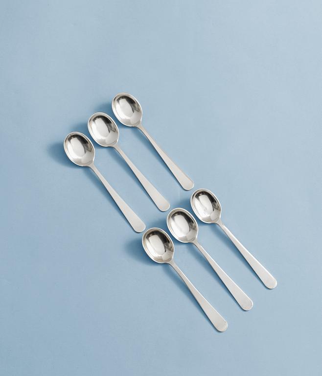 A set of 6 Wiwen Nilsson tea spoons.