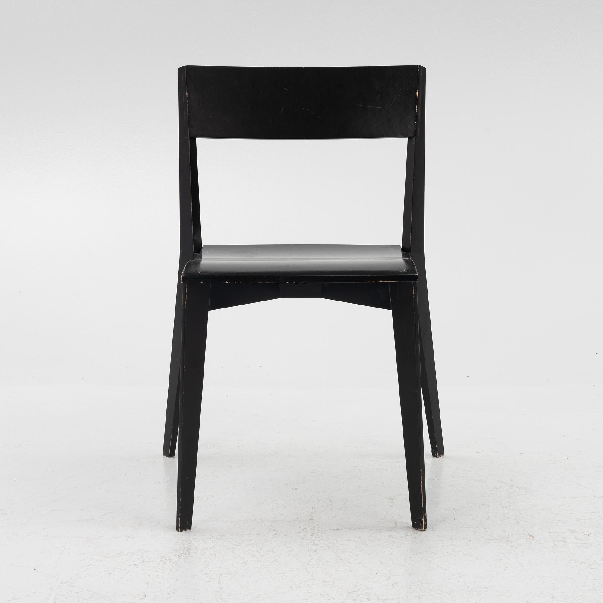 Mårten Claesson, a 'Clear Chair' E&Y, Japan.