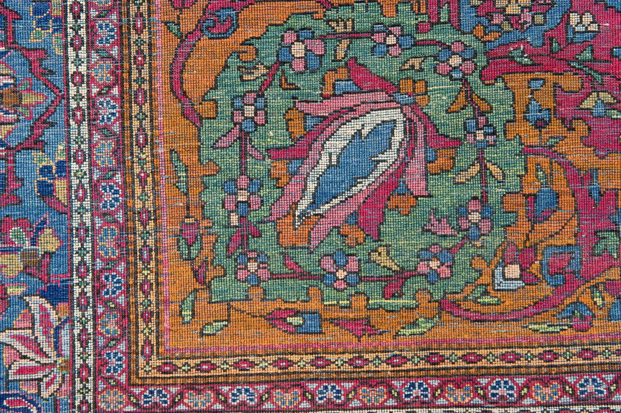 SEMIANTIK SILKE KESHAN. 339 x 224 cm.