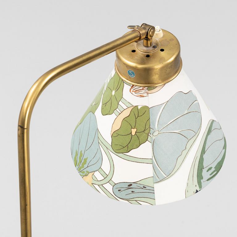 Josef Frank, a model 1842 brass floor lamp, Firma Svenskt Tenn, Sweden.