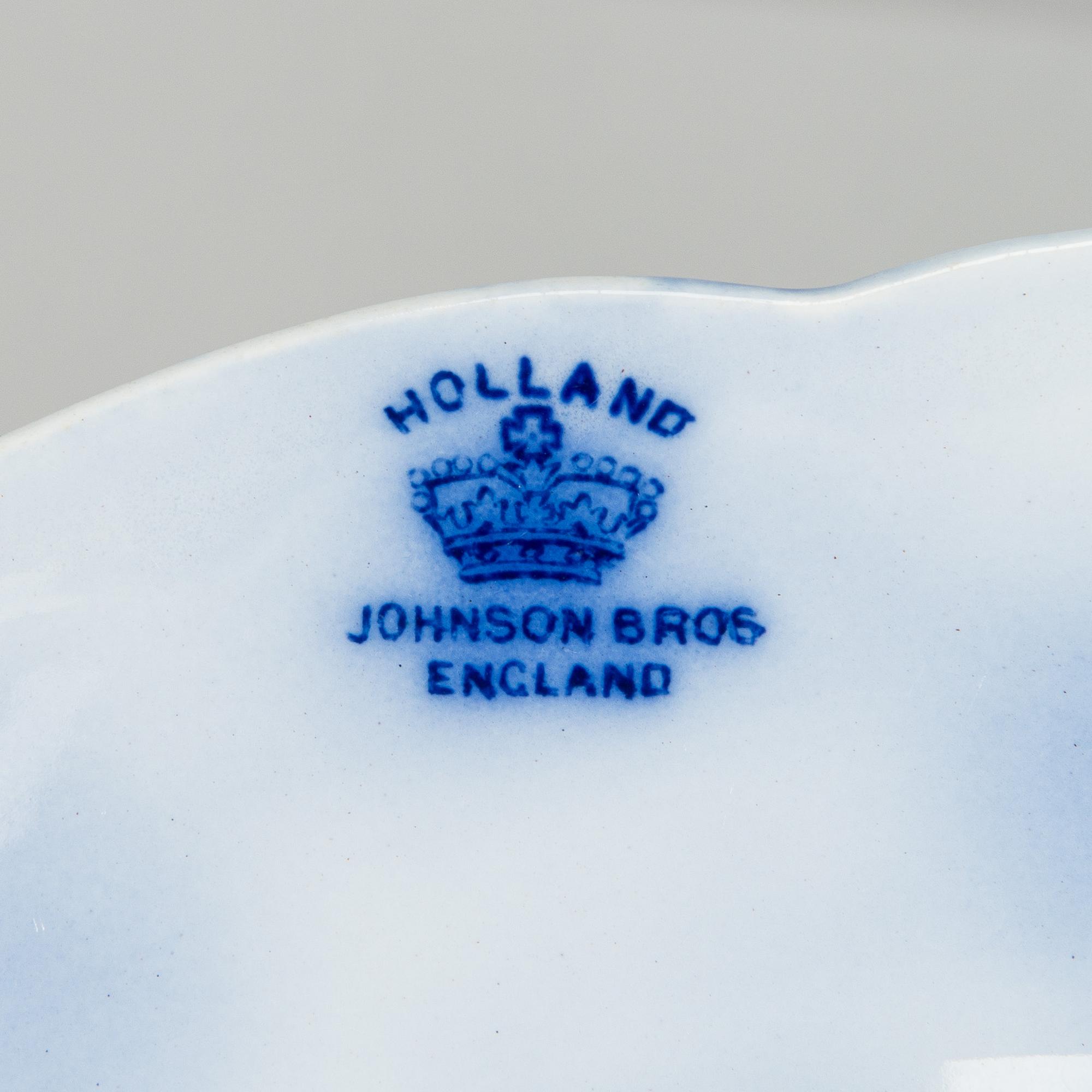 Servidelar, 29 st, "Flow Blue", modell Holland, Johnson Brothers, England.
