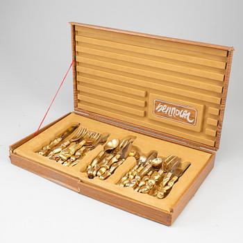 A set of 22 piecec of sculptural cutlery, possibly Italy 20th century.