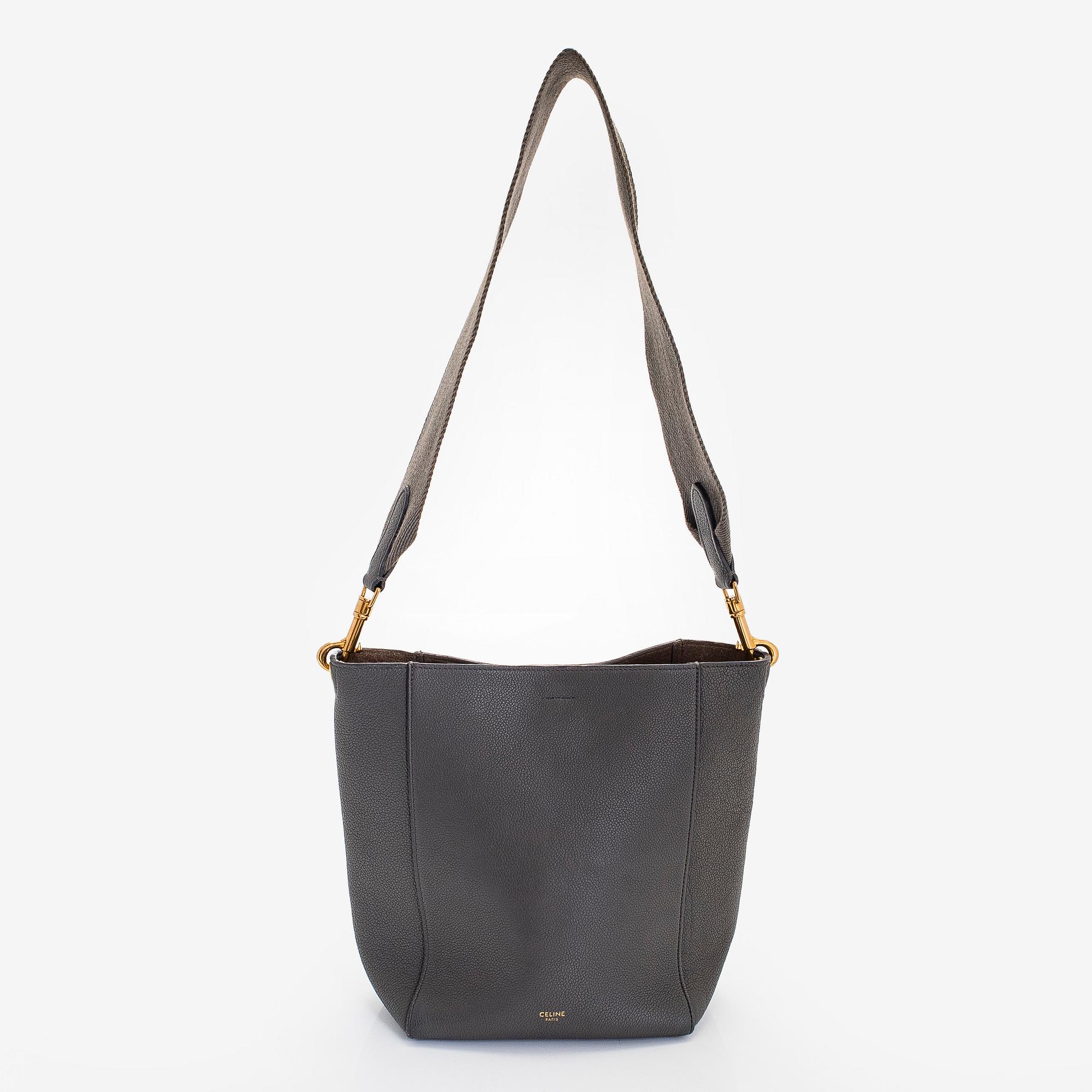 Céline, a "Seau Sangle Small" bag.