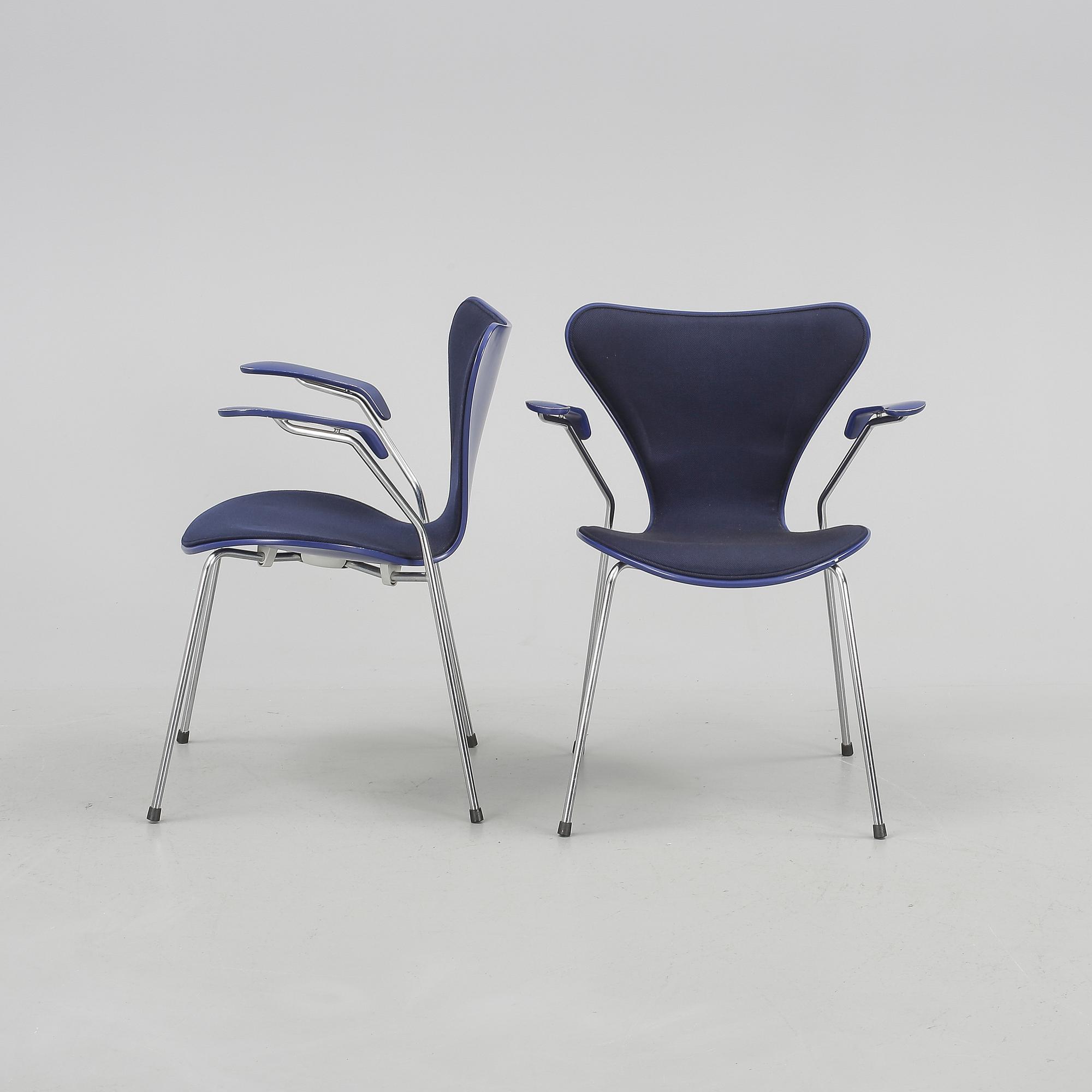 KARMSTOLAR, 5 st, "sjuan", Arne Jacobsen för Fritz Hansen, modell formgiven 1955.