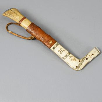 SAMEKNIV, signerad E Heiskala, daterad 1937.