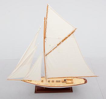 MODELLBÅT, segelbåt, 1900-talets andra hälft.