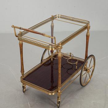 SERVERINGSVAGN, 1900-talets andra hälft.