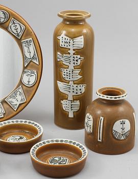 VASER, SPEGEL, CIGARETTBÄRARE och ASKFAT, 8 delar, ur serien "Thalia", produktionsår 1960-1969.