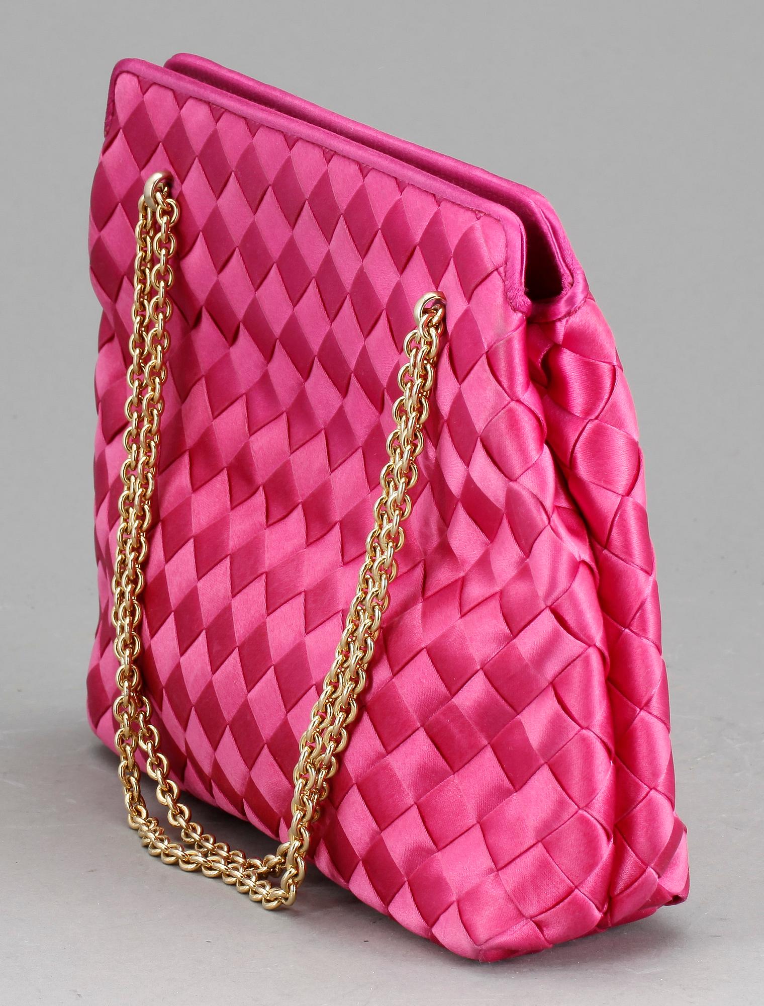 VÄSKA, Bottega Veneta.