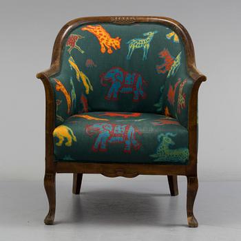 An armchair from the early 20th century.