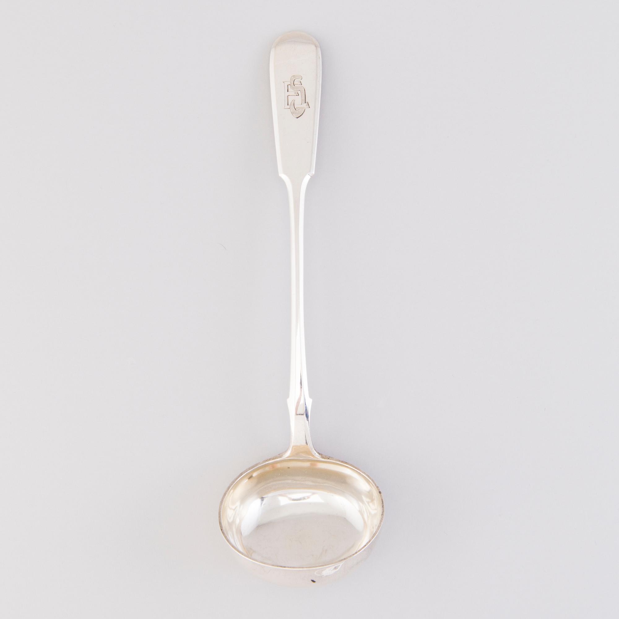 A Russian silver soup ladle, mark of Grachev, Saint Petersburg 1899-1908.