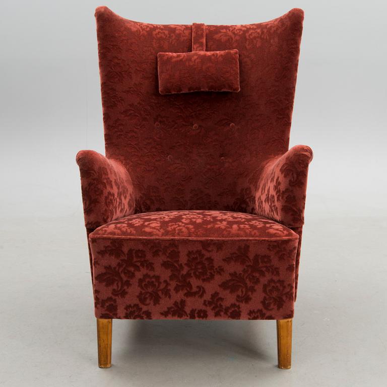 A mid 1940s armchair for Hiort Tuote Puunveisto, Finland.