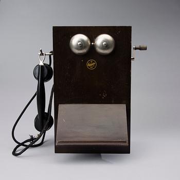 VÄGGTELEFON, Oy LM Ericsson AB, 1940-tal.