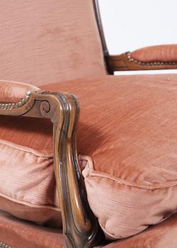 FÅTÖLJER, ett par, rokokostil, 1900-talets andra hälft.