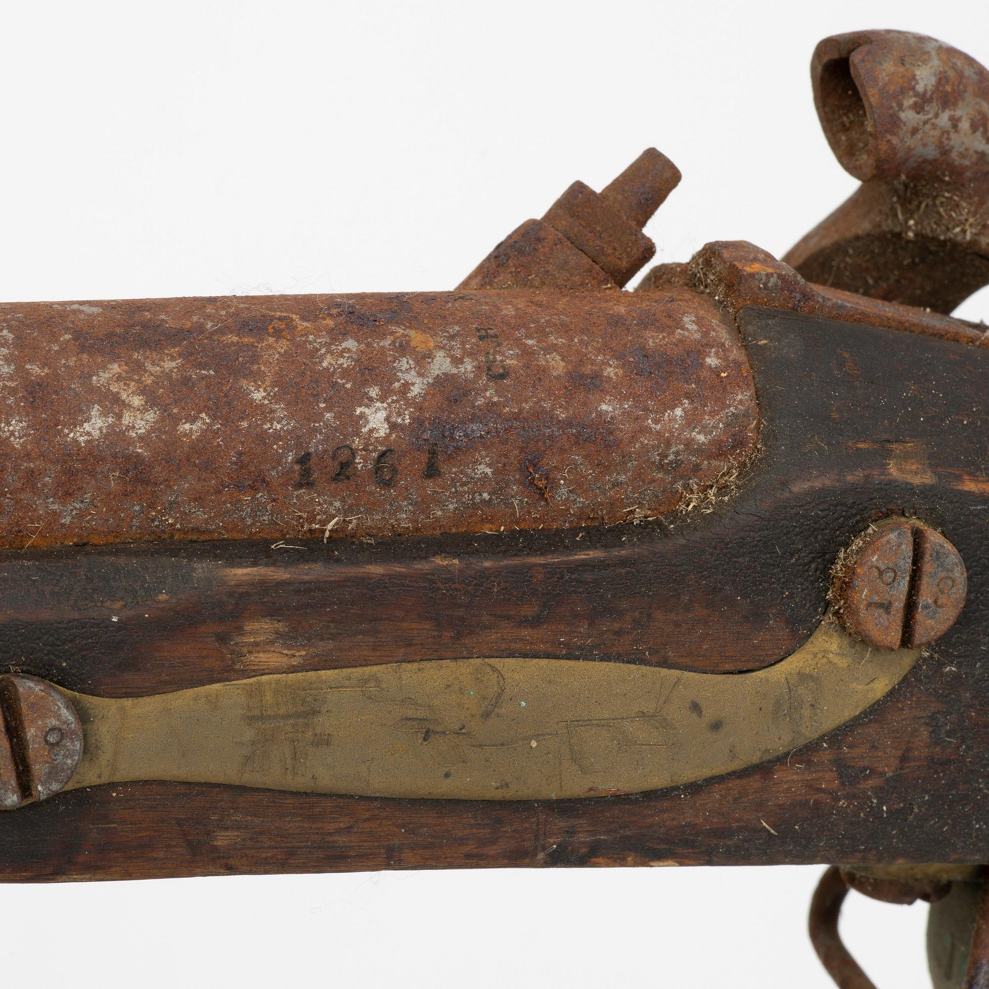 A Swedish percussion rifle, navy pattern 1845.