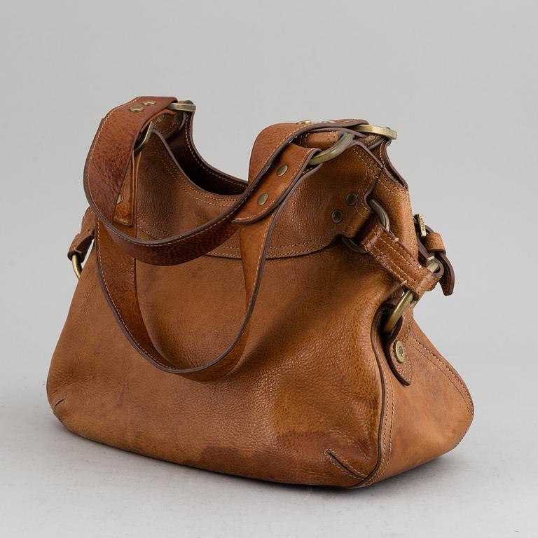 MULBERRY, a tan leather bag.