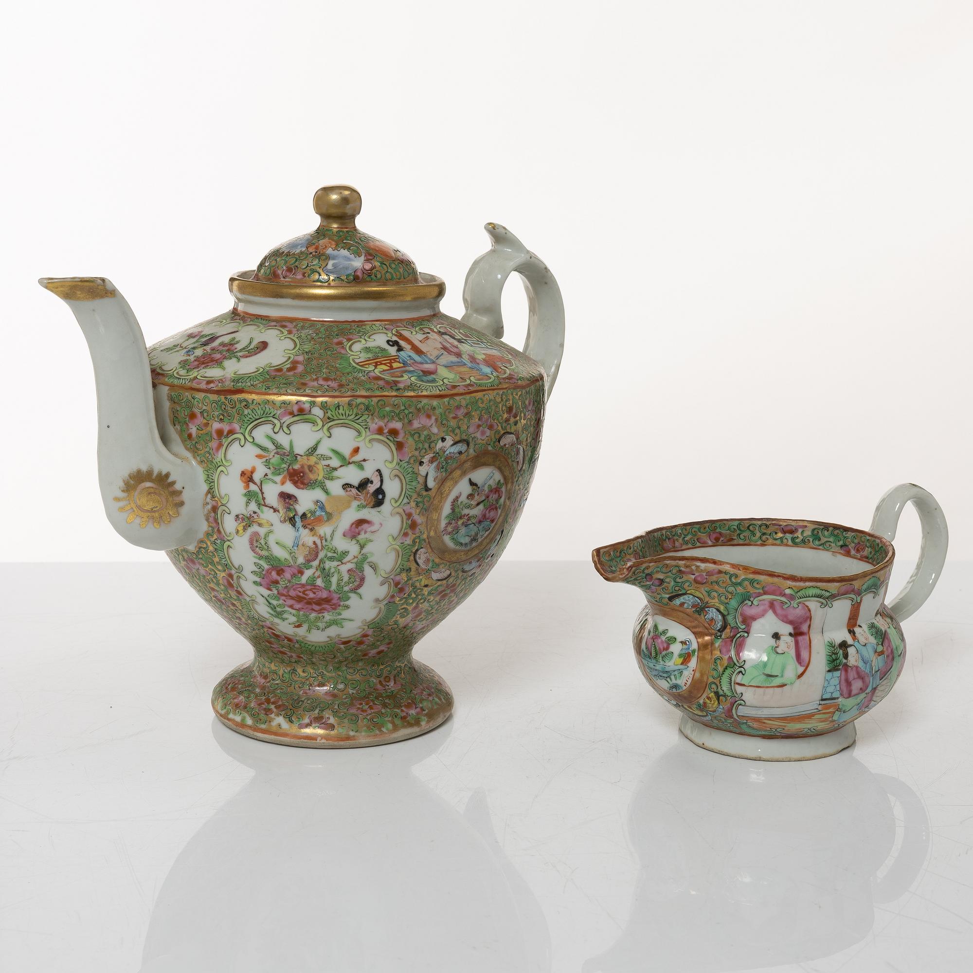 A Chinese Canton porcelain teapot, two leaf dishes, a bowl with cover and a jug, Qing dynasty 19th century and 20th cent.