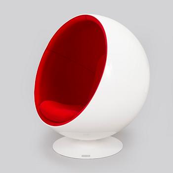 Eero Aarnio, An early 21st-century 'Ball Chair' for Eero Aarnio Originals.