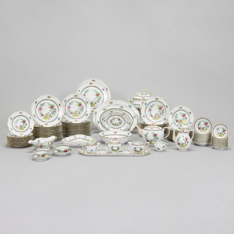 Herend, matservis, 100 delar, porslin, "Indian Basket" Ungern.