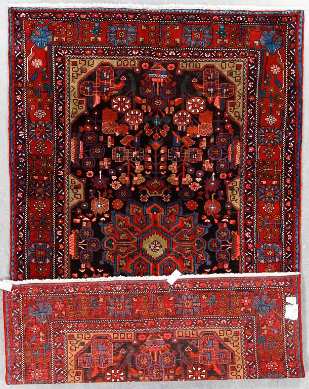 MATTA, Borchalou/Hamadan, ca 287x177 cm.