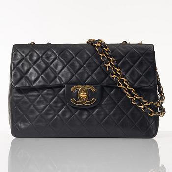 Chanel, väska, "Maxi Single Flap Bag", tidigt 1990-tal.