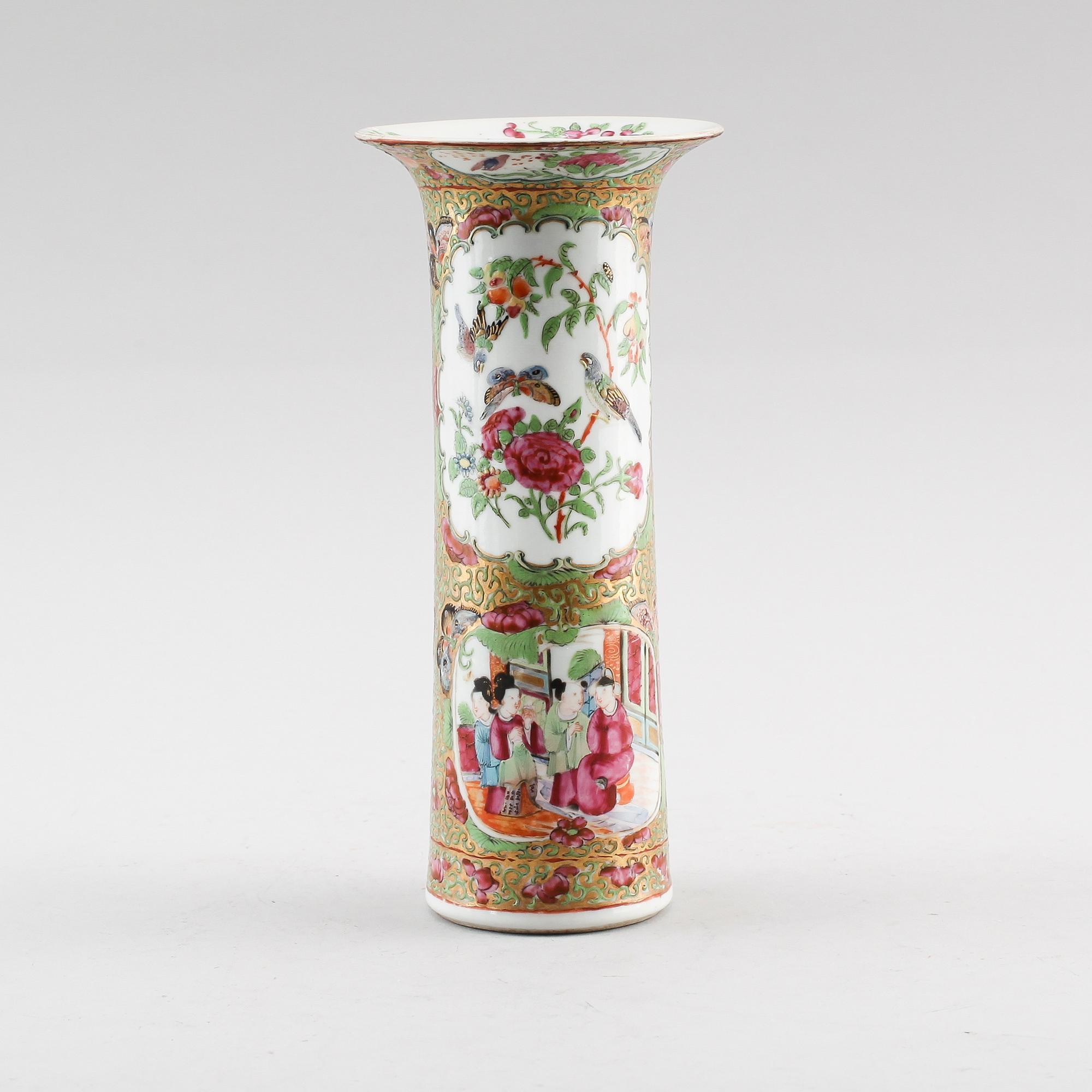 VAS, porslin, Kina, Kanton, 1800-talets mitt.