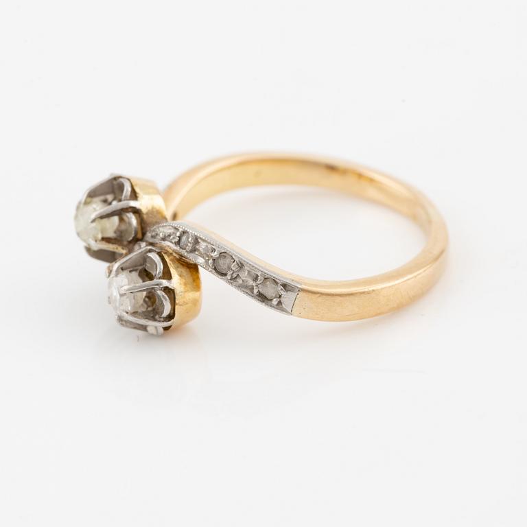 Ring in 18K gold and platinum with old-cut and rose-cut diamonds.