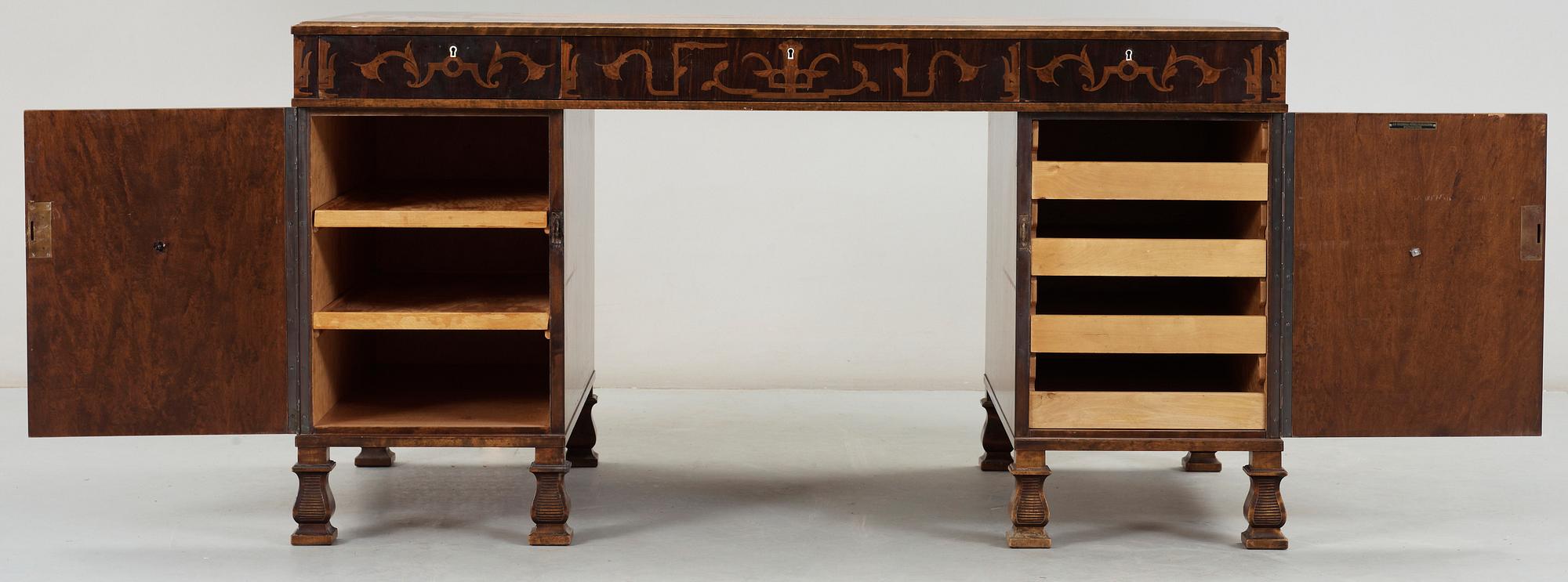 SKRIVBORD, Svenska Möbelfabrikerna, Bodafors, 1920/1930-tal.