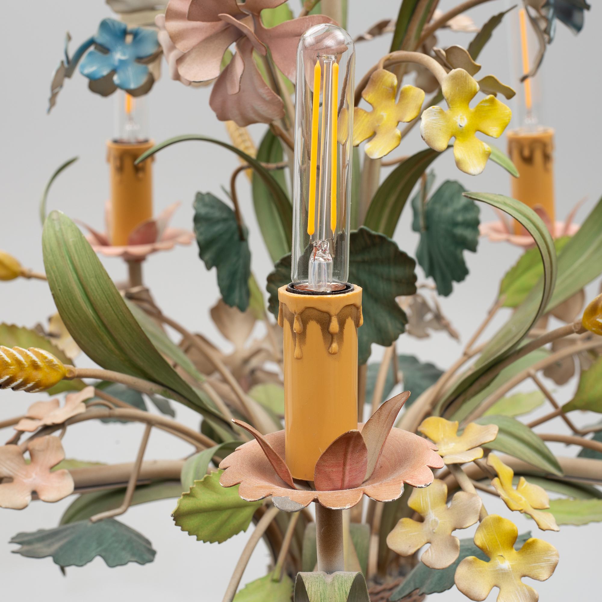 A ceiling lamp, Italy, late 20th century.