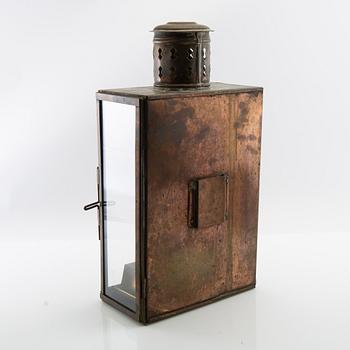 Spotlight, first half of the 20th century.