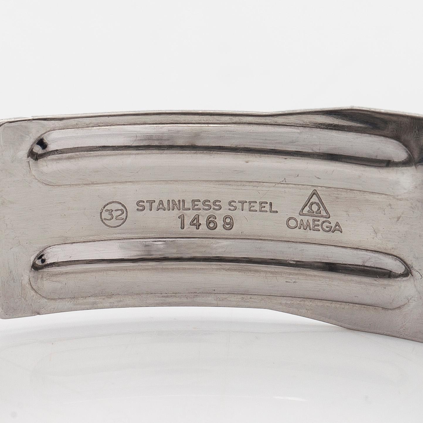 Omega, Speedmaster, Date, kronografi, rannekello, 39 mm.