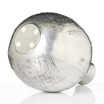 Estrid Ericson, "Peruvian urn", pewter, Firma Svenskt Tenn, Stockholm 1993.