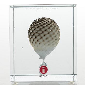 OIVA TOIKKA, ÅRSKUB, glas, signerad Oiva Toikka, Nuutajärvi 2009, numrerad 22/2000.