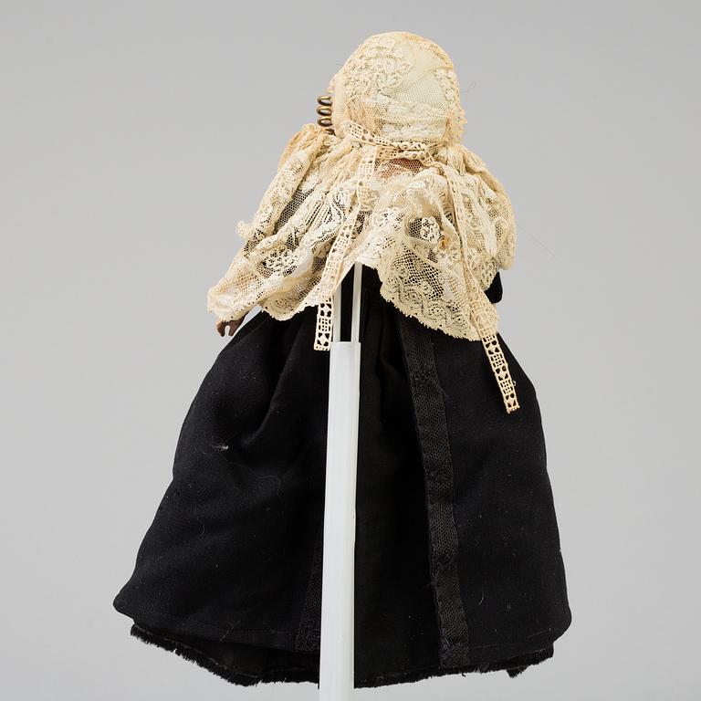 a HEUBACH KÖPPELSDORF porcelain doll, Germany in the first half of the 20th century.