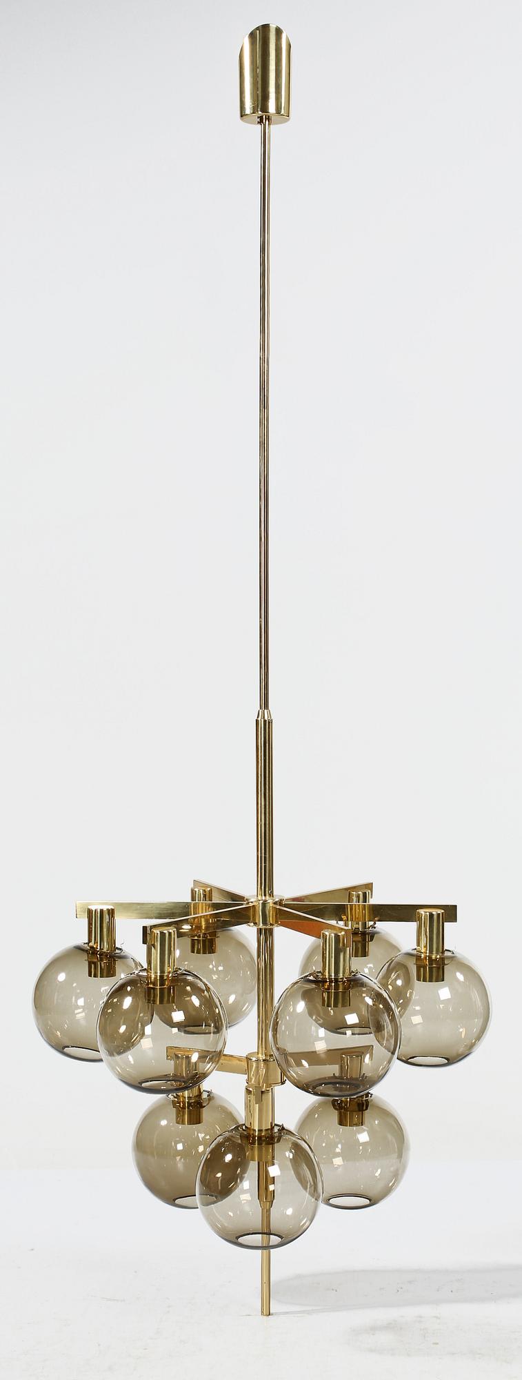TAKLAMPA, Hans Agne Jakobsson, Markaryd, 1900-talets andra hälft. Höjd ca 215 cm.