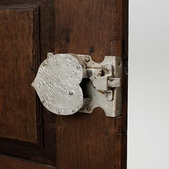 SKÅP, barock, 1800-tal samt äldre delar.