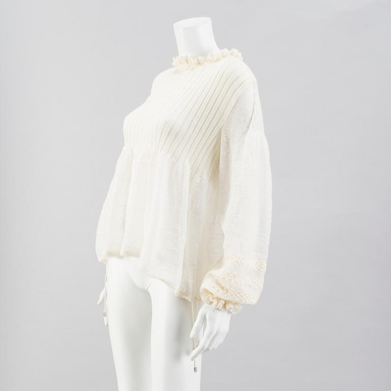 CHANEL, sweater, french size 40.