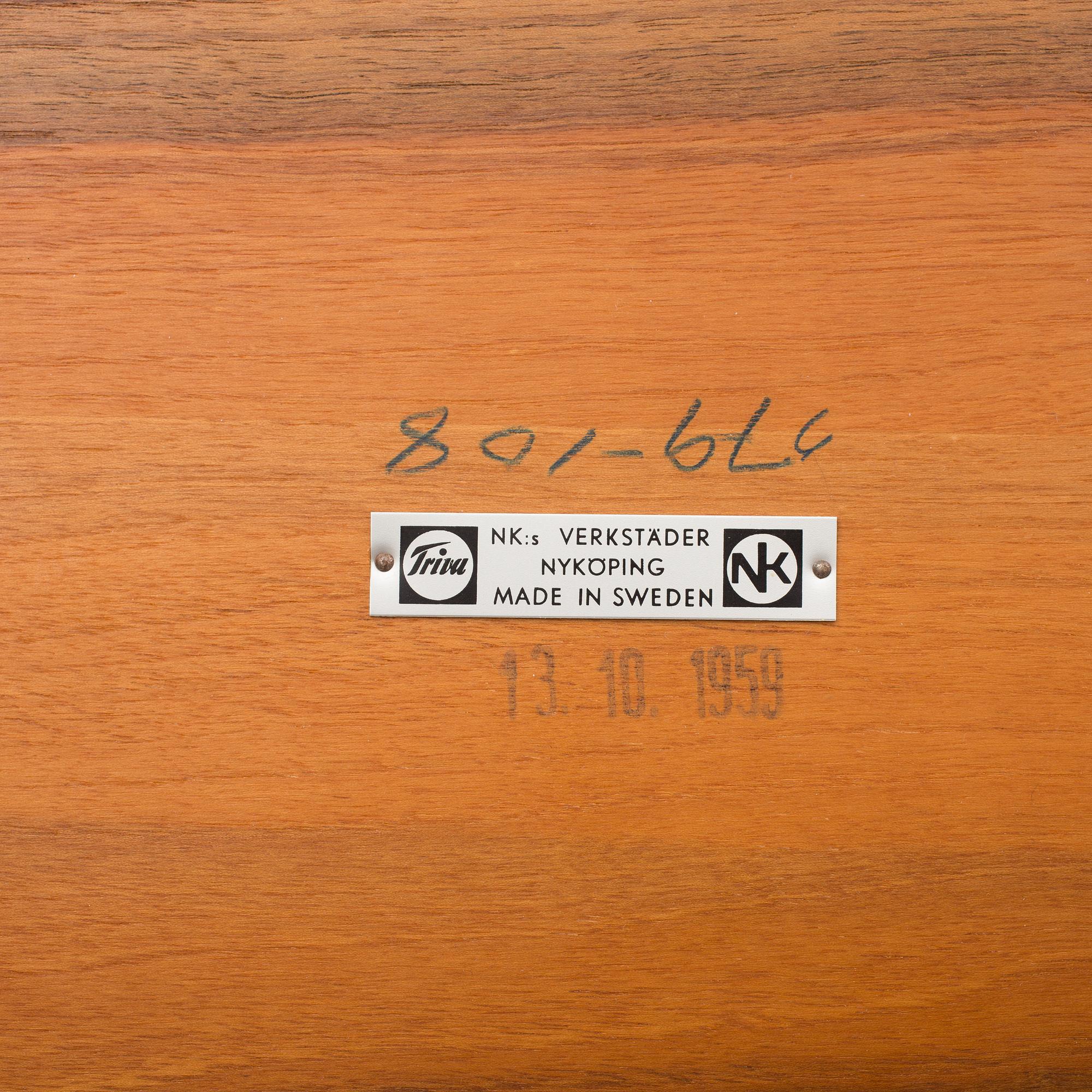 SOFFBORD, "Plommonet" ur serien "Paradiset", Kerstin Hörlin-Holmquist, NKs Triva-serie, daterad 1959.
