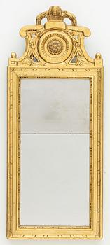 A Gustavian giltwood mirror by J. Falkengren (master in Jönköping 1776-1813).