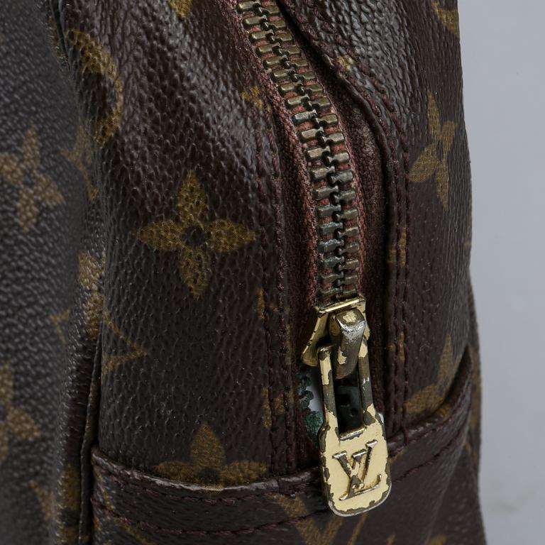 LOUIS VUITTON, toilet bag.