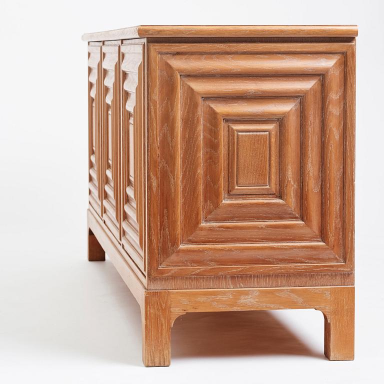 Oscar Nilsson, attributed to, a Swedish Modern oak sideboard, Sweden 1940s.