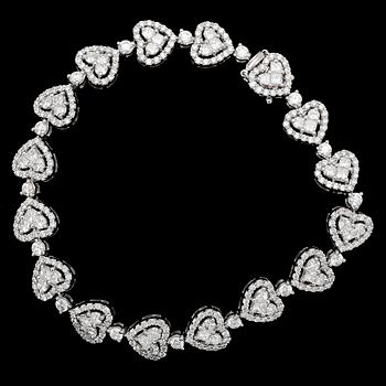 ARMBAND, bl a briljantslipade diamanter, tot. ca 7.0 ct.